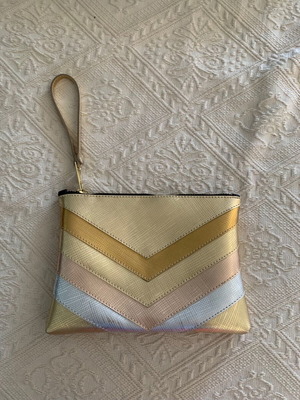 GUM evening pouch σαν καινούργιο σε χρυσό, ασημί και ροζ χρυσό