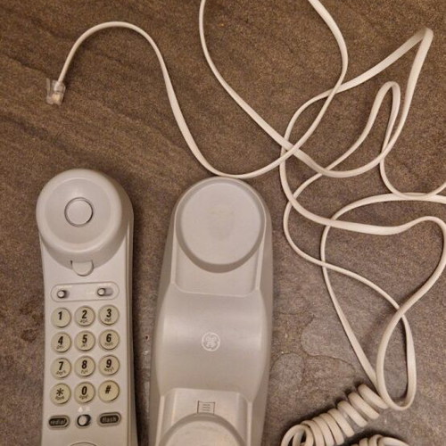 General Electric vintage telephone device like new, wired, white