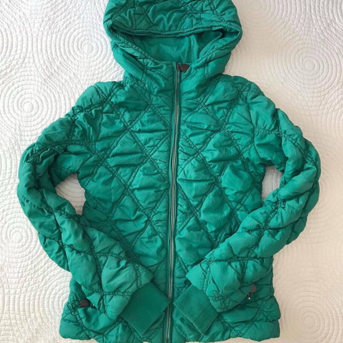 Benetton jacket like new, size S, green