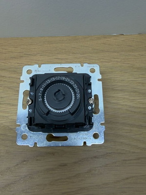 Dimmer socket Legrand new