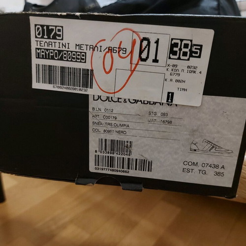 Dolce & Gabbana vintage athletic shoes size 38.5 like new, black