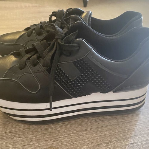 Hogan platform shoes size 40 like new, black and white