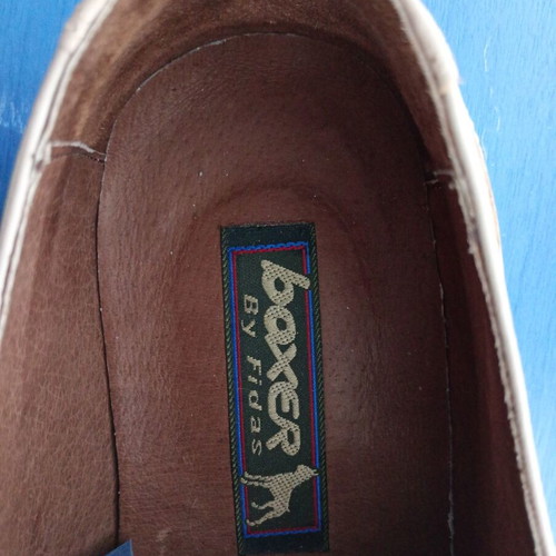 Boxer men's leather shoes size 45 beige, like new