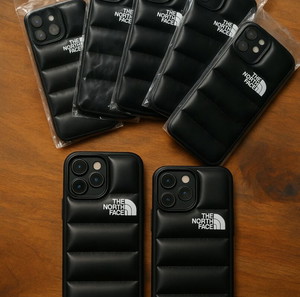 Θήκη IPhone The North Face - Μαύρη