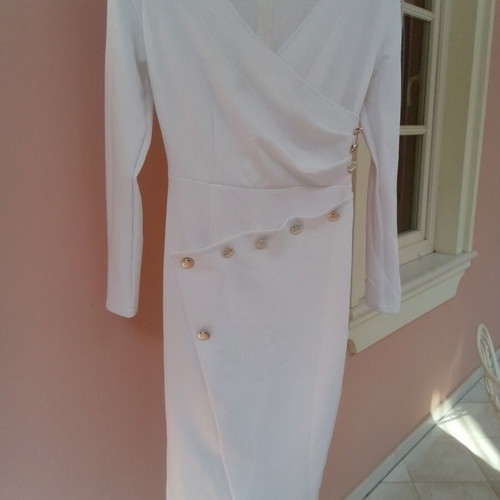 Women's dress new, size medium