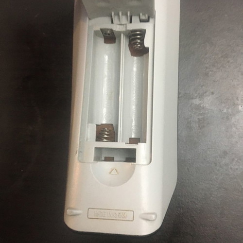 Samsung 00070E remote control used