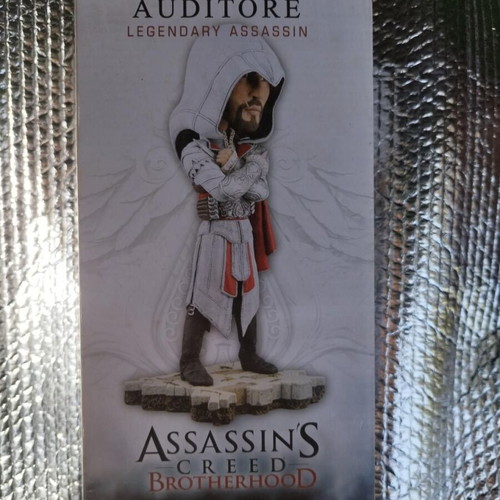 Assassin's Creed Brotherhood Ezio figurine new, boxed