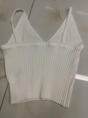 White ribbed knitted top with straps, like new, size S
