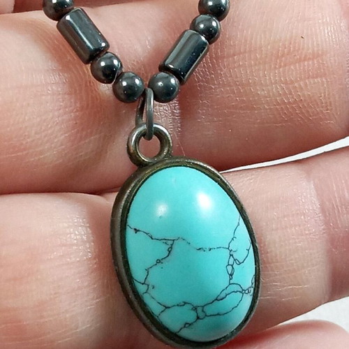 Hematite necklace with turquoise 45 cm like new