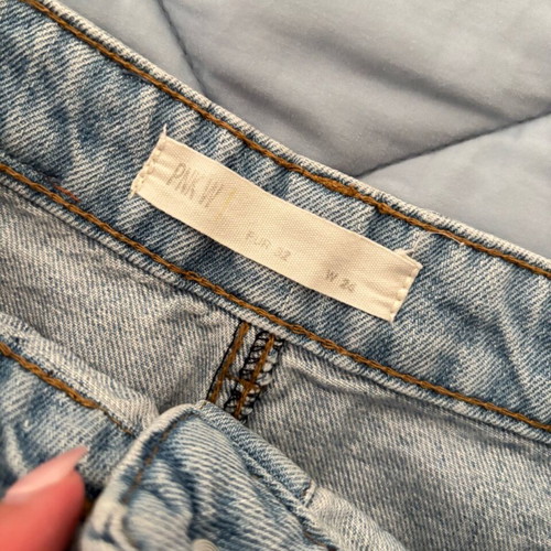 Pink Woman denim skirt s.32 like new, light blue
