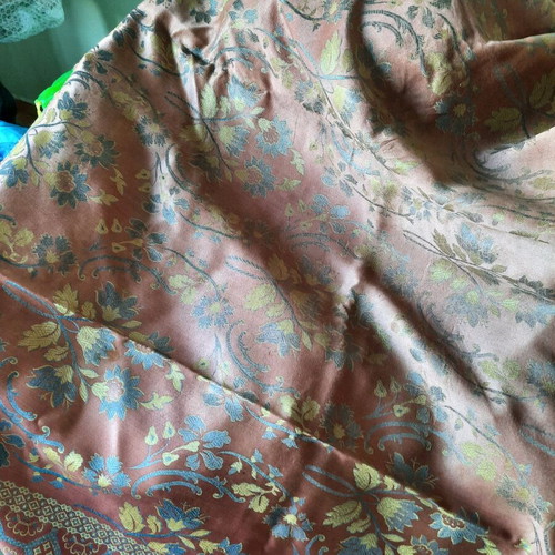 Brocade tablecloth like new, 2.20×1.90, reversible
