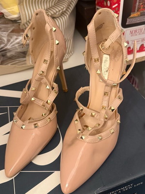 Used high heels size 38 in good condition