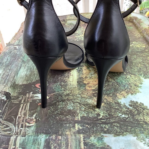 Zara сандали обувки нови, размери 40 и 41, черни