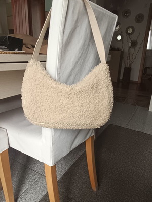 H&M shoulder bag like new, beige