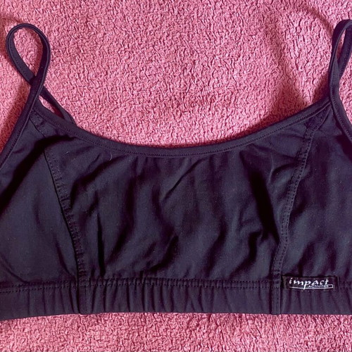 Woman's sports legging and bra used, black, sizes S and M