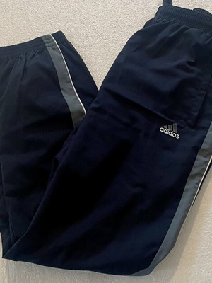 Adidas vintage αντιανεμικό παντελόνι φόρμας σαν καινούργιο, σκούρο μπλε και μαύρο