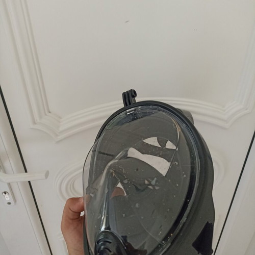 Full face mask, black, lightly used