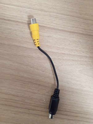 TV-video-out mini-DIN to RCA cable adapter used