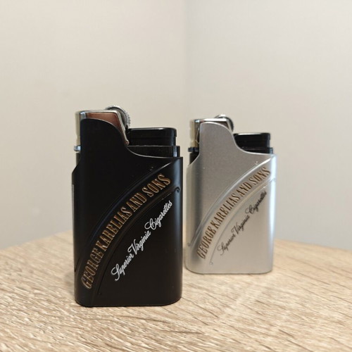 Karelias lighters set of 2 new with metal case