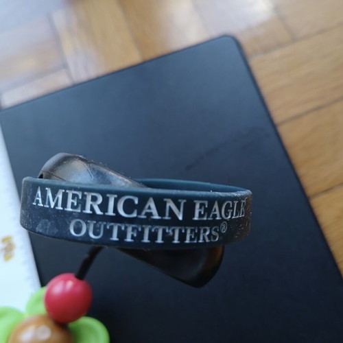 American Eagle bracelet like new, blue
