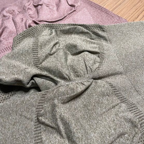 Set of 2 leggings like new, multicolored, size S