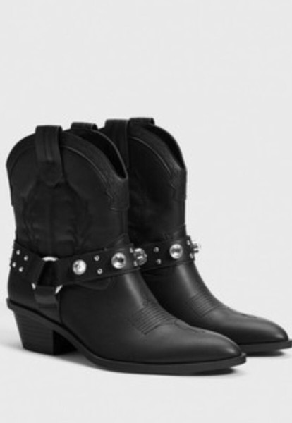 Cowboy ankle boots 36