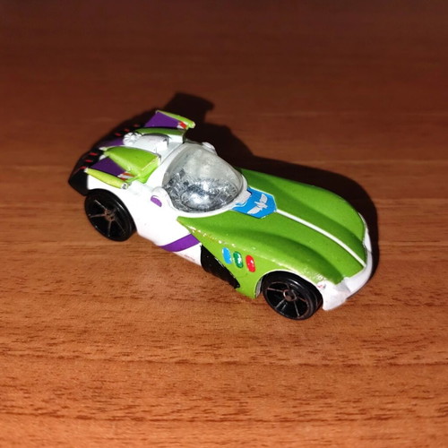 Hot Wheels Blastin' Buzz Lightyear toy car used