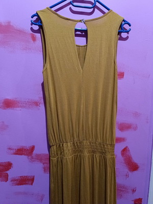 Maxi dress made in Italy size M, cotton, like new, mustard color