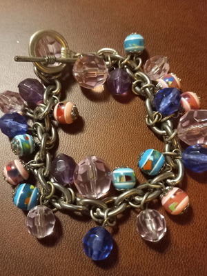 Beaded bracelet like new with colorful beads and toggle clasp