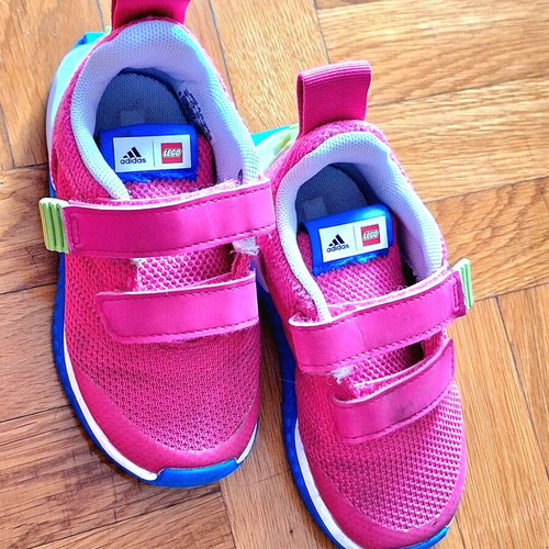 Adidas kids athletic shoes used, size 25, pink