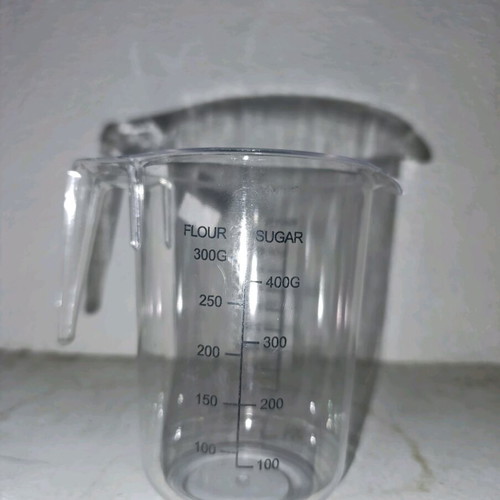 Measuring cup 500 ml new