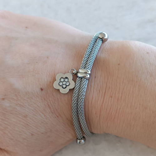 Adjustable stainless steel bracelet like new