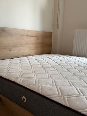 Double mattress like new with 3-year warranty from Technostrom