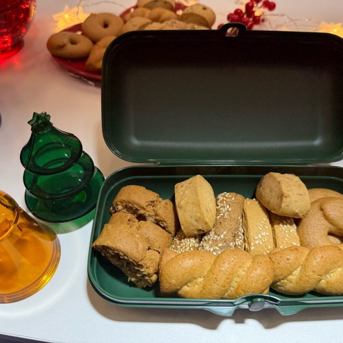 Tupperware Twin Rectangular Xmas Edition new