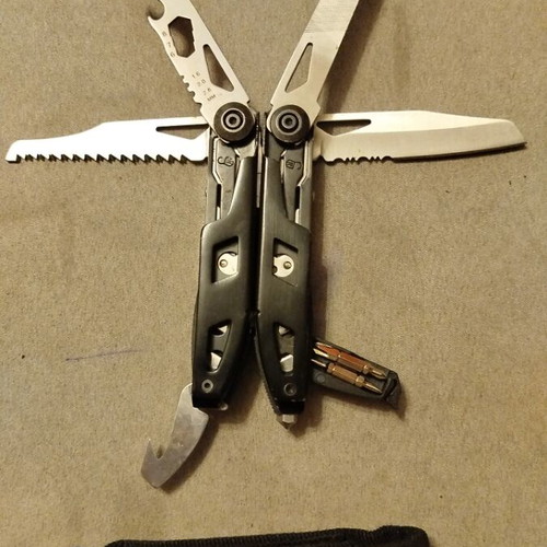 Multitool like new with excellent functions