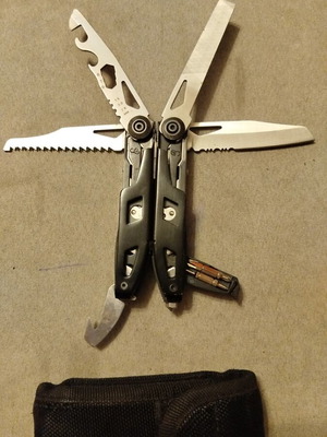 Multitool like new with excellent functions