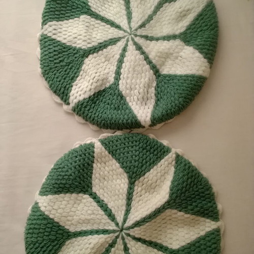 Knitted pillowcases handmade, set of 2 round, new
