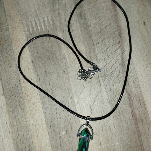 Necklace with crystals new, multicolored