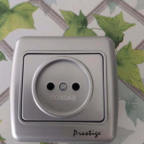 Home sockets new, 13 gray and 14 blue