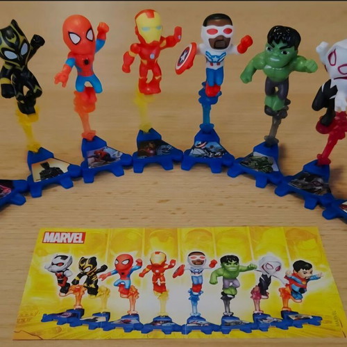 Kinder Marvel set 2025 new