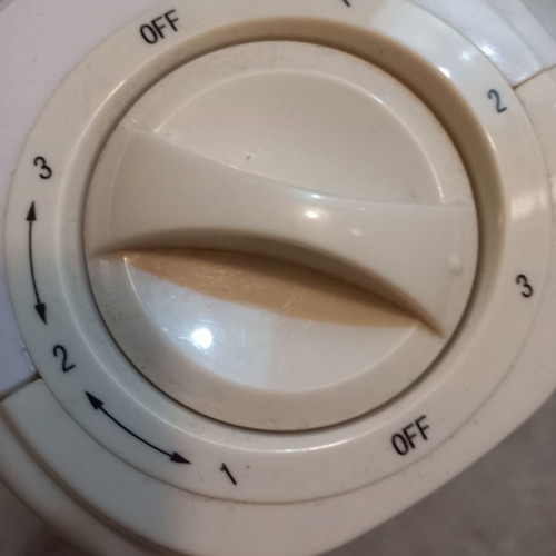Towe fan tower used, with speed settings and oscillation