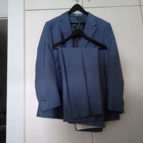 Davvero men's suit set like new, blue, jacket size 58, pants size 52