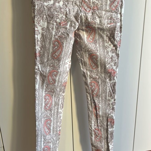 H&M Skinny Jeans with Paisley Pattern like new, size 36-38/40