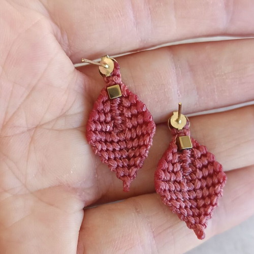 Macrame earrings like new with box now