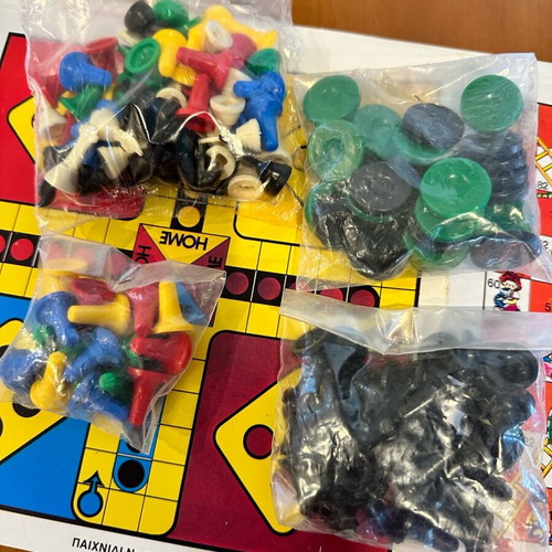 100 Popular Board Games Vintage Edition Like New