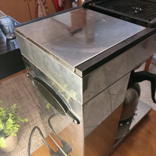 Queen professional coffee maker used