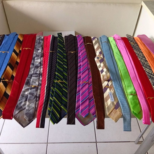 Silk branded ties new, pack of 10