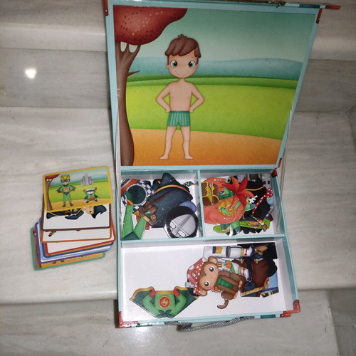 Eureka magnetic construction game Heroes of the World used for kids 3+ years