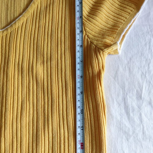 Summer crop top ribbed yellow XS used