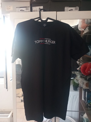 Tommy Hilfiger T-shirt large new, unused